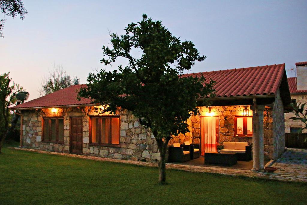 Villa Casa De Reborido à Ponte da Barca Extérieur photo